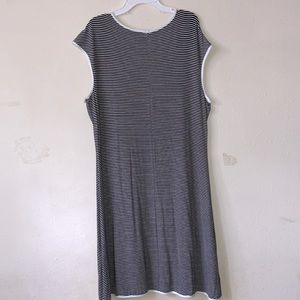 Black and White Long Maxi T-Shirt Dress